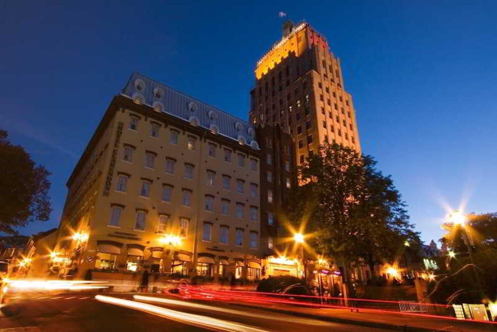 Hotel Clarendon Quebec City Exterior photo